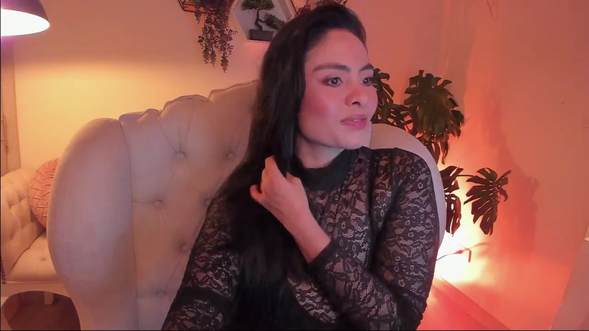 Gallery image thumbnail from Marianviolet's myfreecams stream on, 11/27/2024, 08:49 image 2 of 20