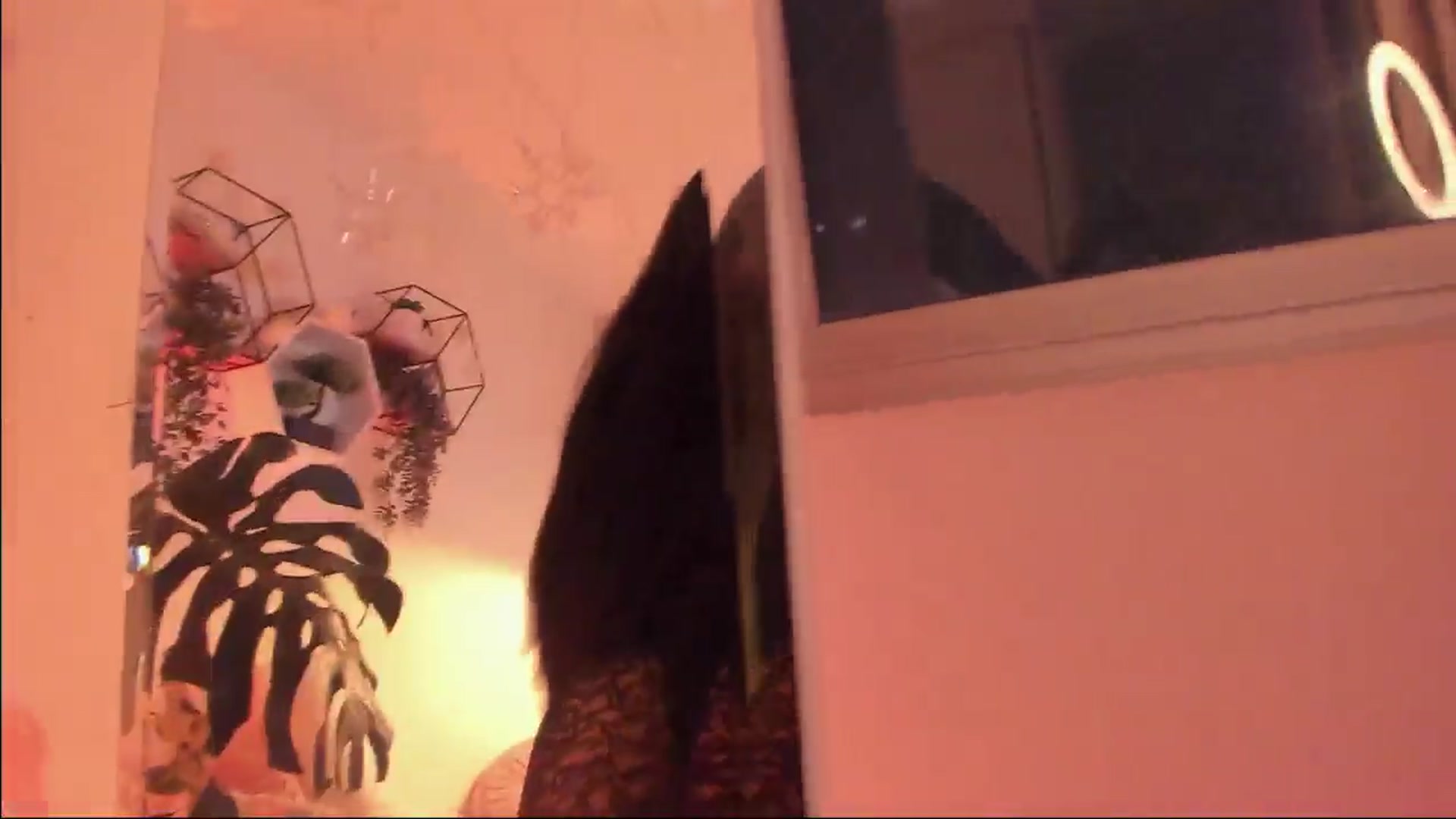 Gallery image thumbnail from Marianviolet's myfreecams stream on, 11/27/2024, 08:49 image 11 of 20