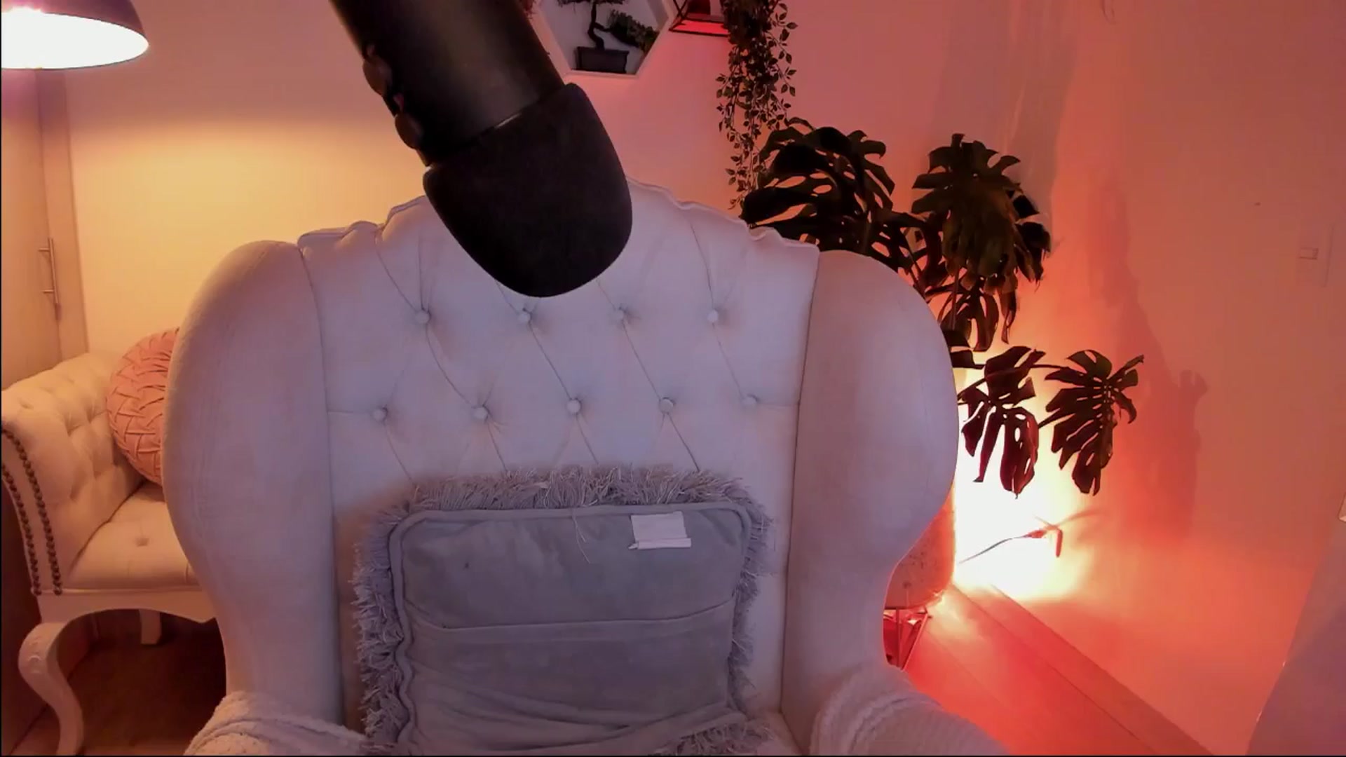 Gallery image thumbnail from Marianviolet's myfreecams stream on, 11/29/2024, 09:14 image 6 of 20