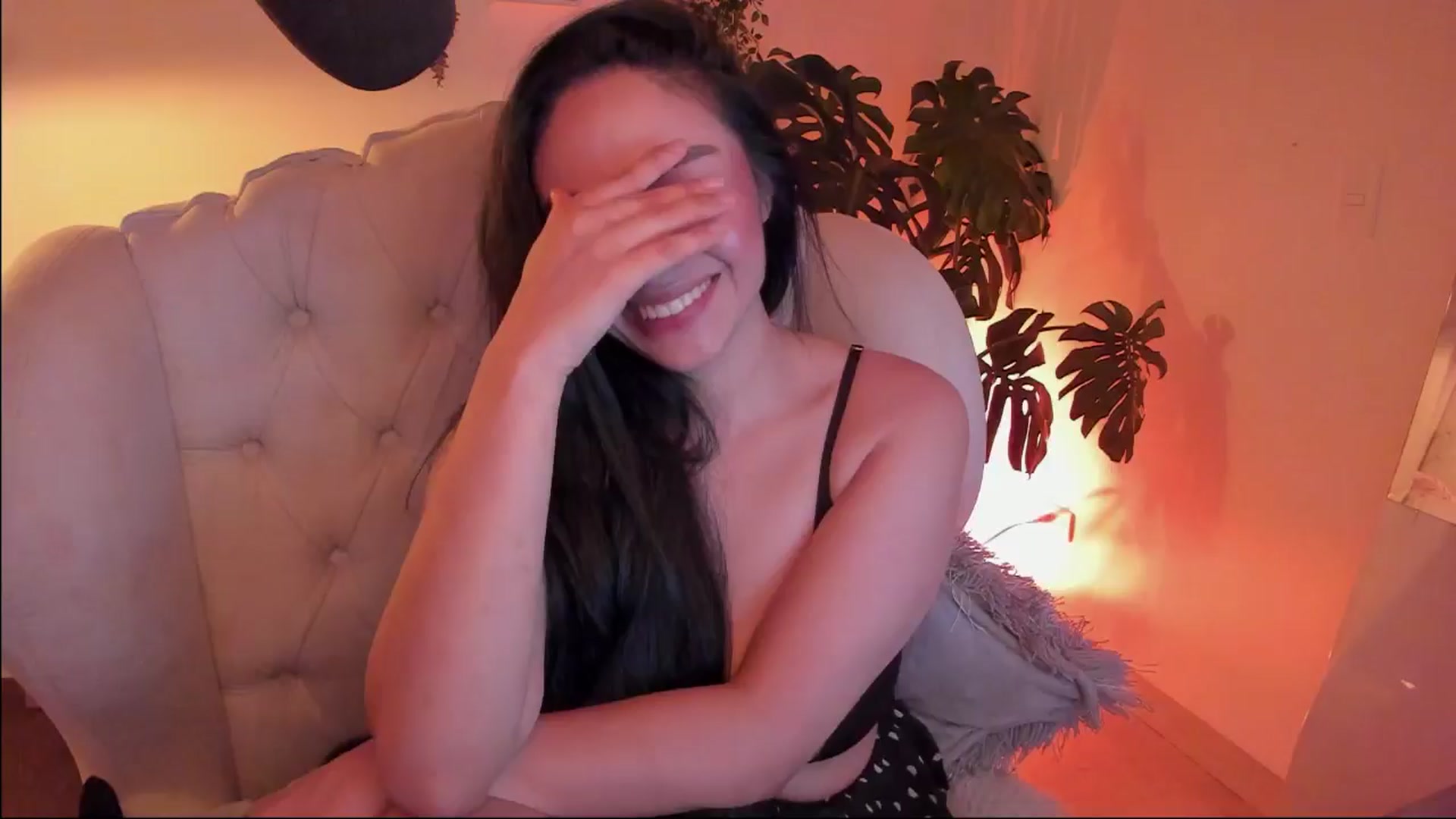 Gallery image thumbnail from Marianviolet's myfreecams stream on, 12/09/2024, 10:49 image 11 of 20