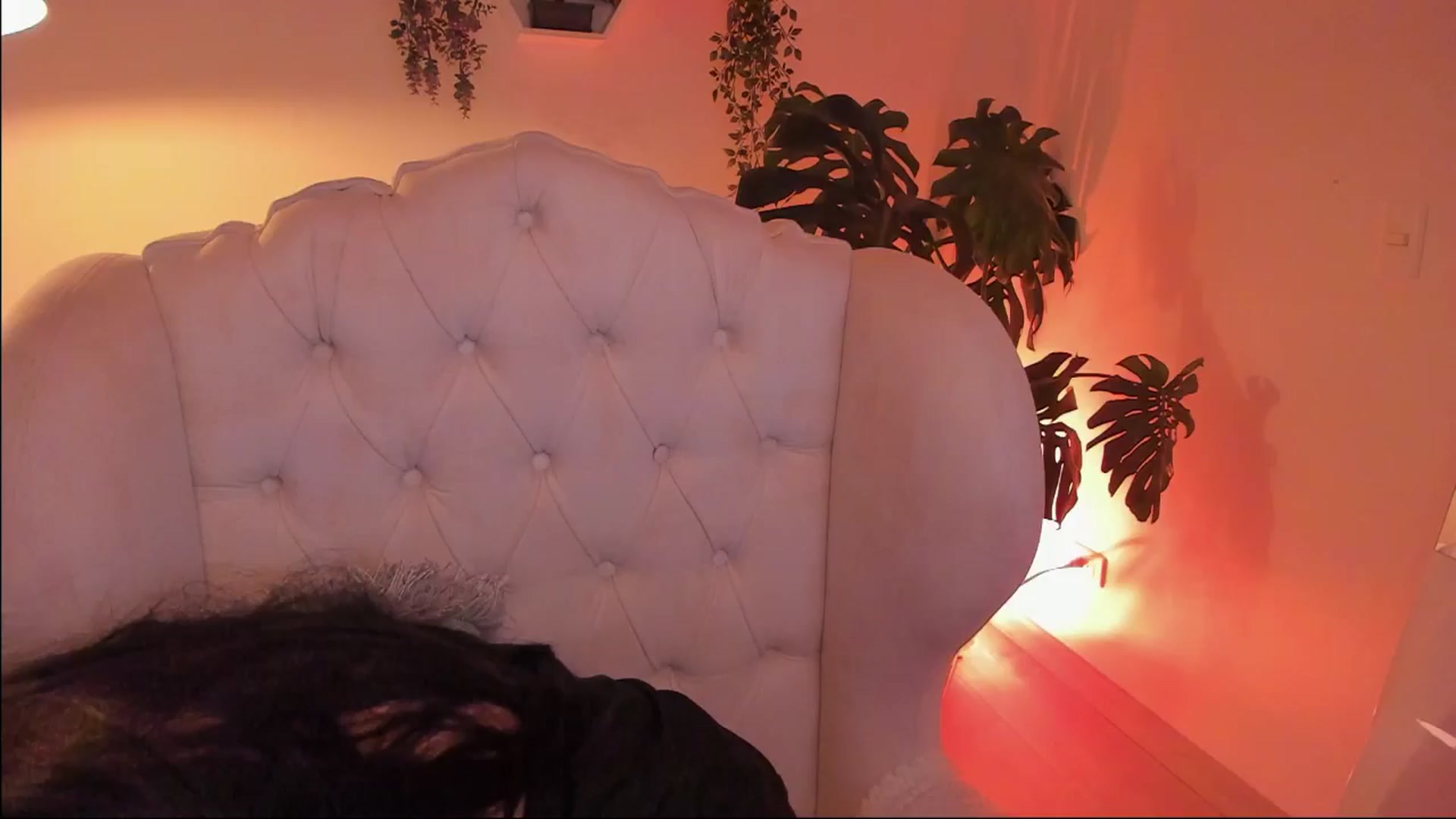 Gallery image thumbnail from Marianviolet's myfreecams stream on, 12/17/2024, 10:57 image 12 of 20