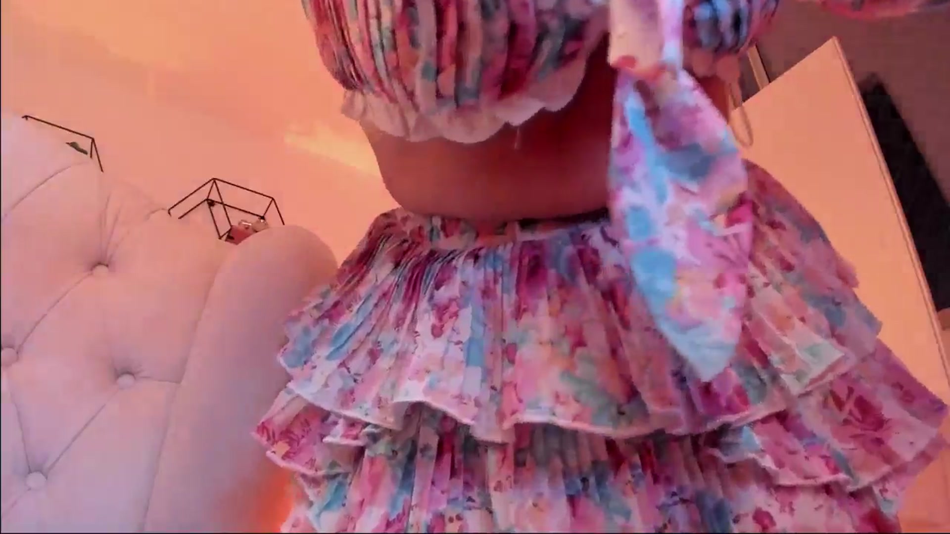 Gallery image thumbnail from Marianviolet's myfreecams stream on, 12/23/2024, 09:21 image 14 of 20