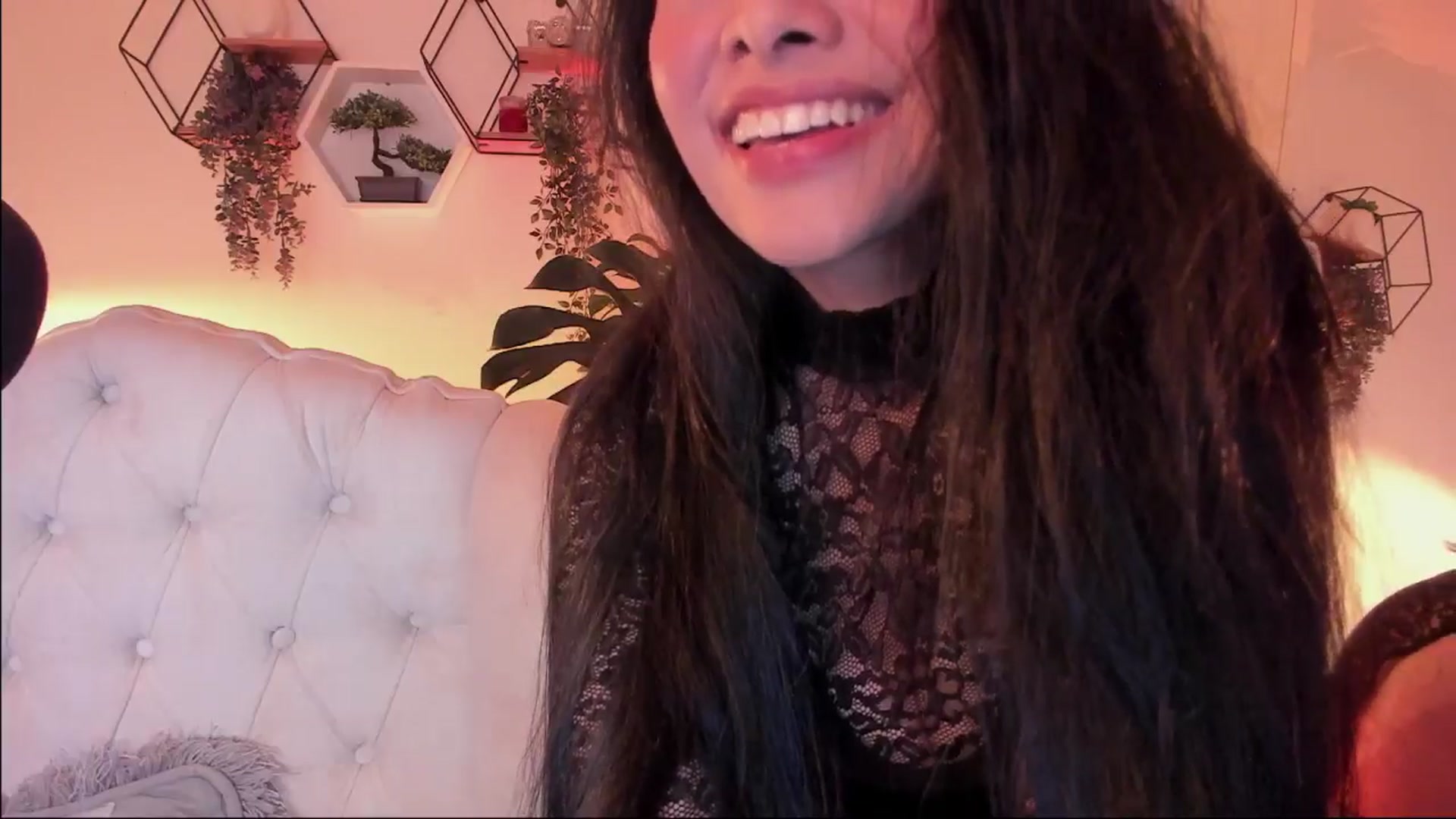 Gallery image thumbnail from Marianviolet's myfreecams stream on, 12/25/2024, 09:04 image 15 of 20