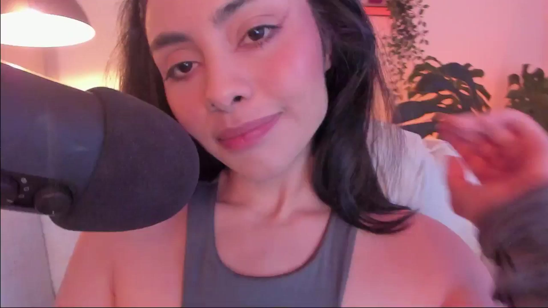 Gallery image thumbnail from Marianviolet's myfreecams stream on, 01/06/2025, 12:09 image 12 of 20