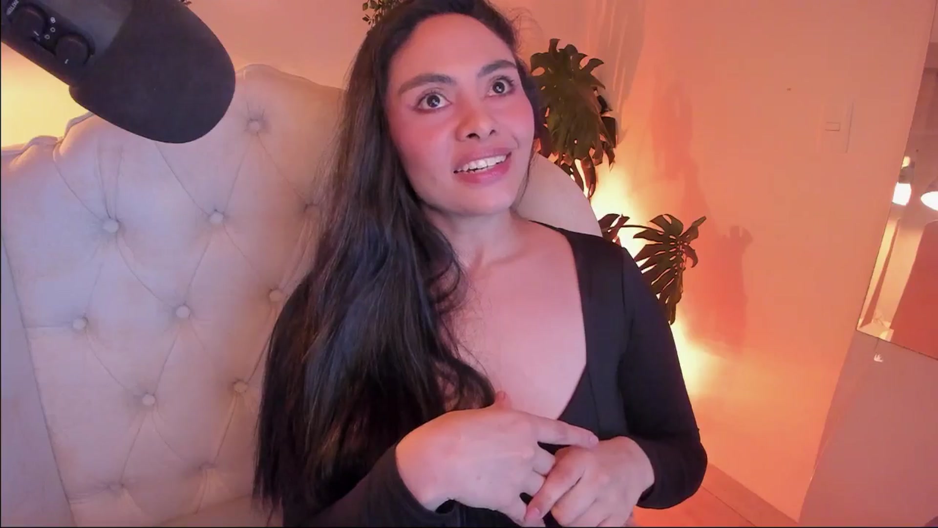 Gallery image thumbnail from Marianviolet's myfreecams stream on, 01/13/2025, 10:20 image 13 of 20