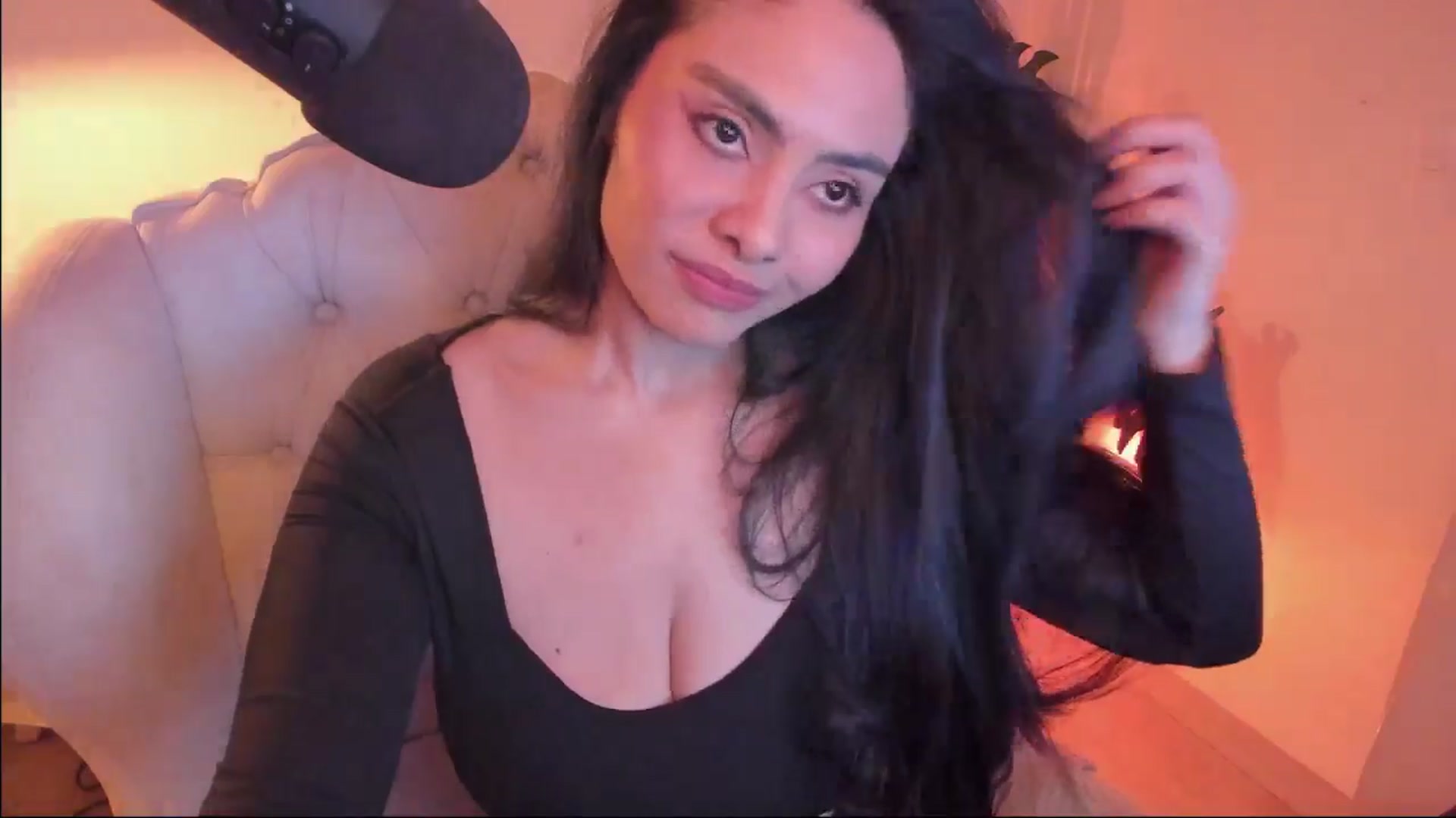 Gallery image thumbnail from Marianviolet's myfreecams stream on, 01/13/2025, 10:20 image 12 of 20