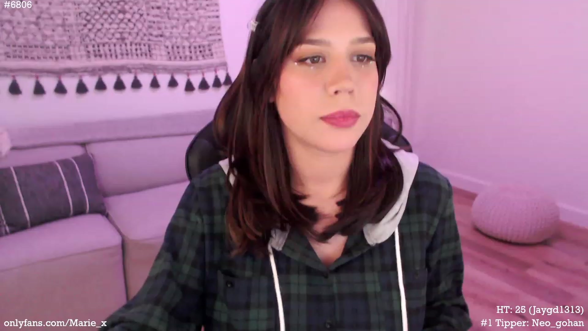 Gallery image thumbnail from Marie's myfreecams stream on, 01/04/2023, 23:51 image 16 of 20