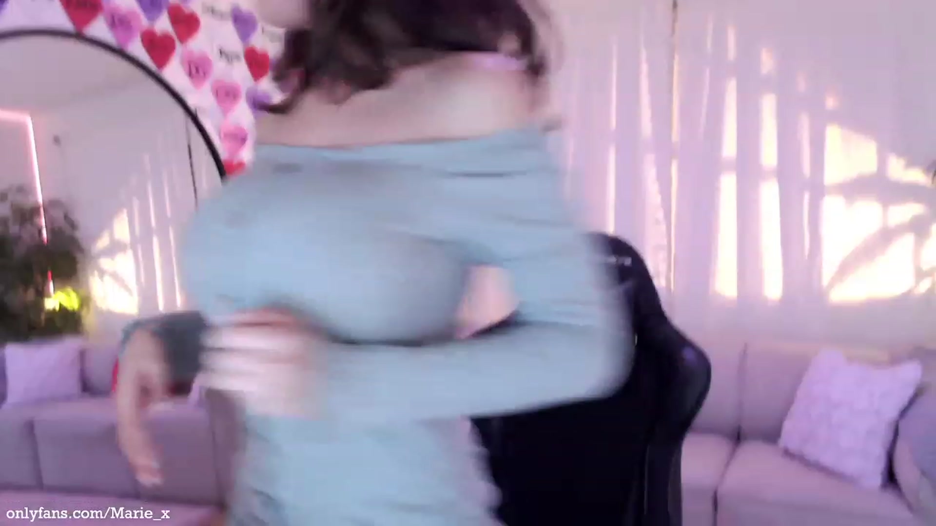Gallery image thumbnail from Marie's myfreecams stream on, 02/03/2023, 01:04 image 18 of 20