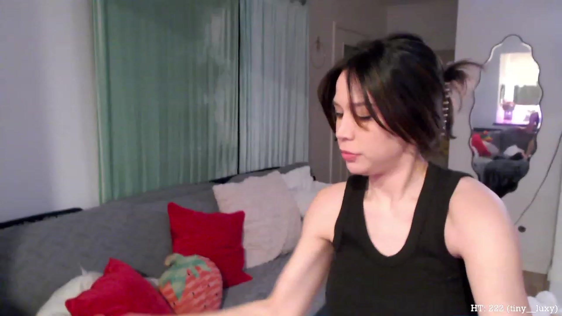 Gallery image thumbnail from Marie's myfreecams stream on, 04/05/2023, 05:13 image 15 of 20