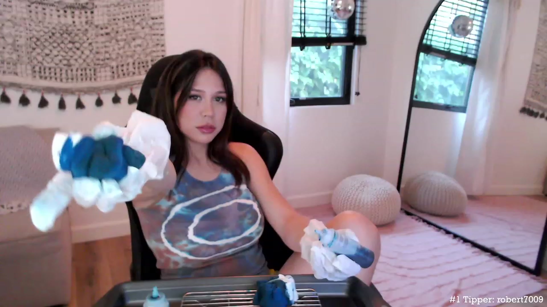 Gallery image thumbnail from Marie's myfreecams stream on, 04/20/2023, 03:21 image 7 of 20