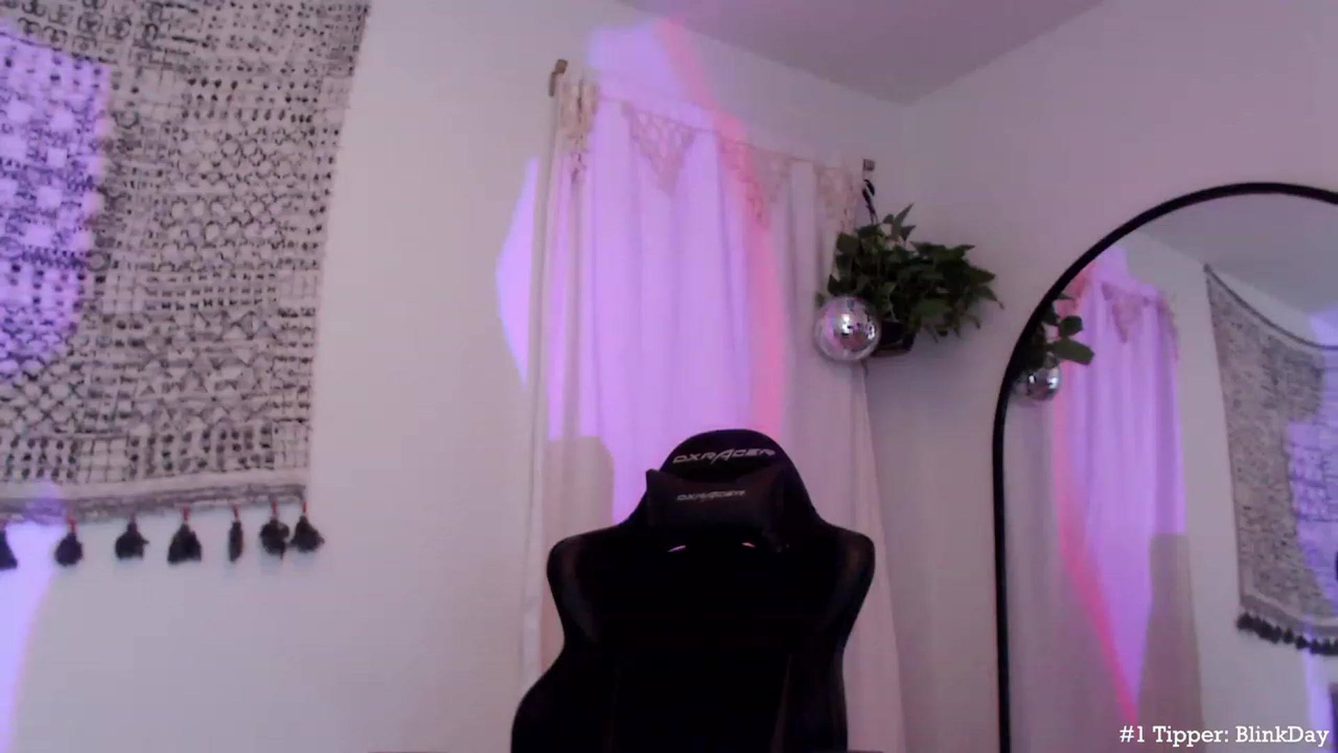 Gallery image thumbnail from Marie's myfreecams stream on, 04/20/2023, 03:21 image 19 of 20