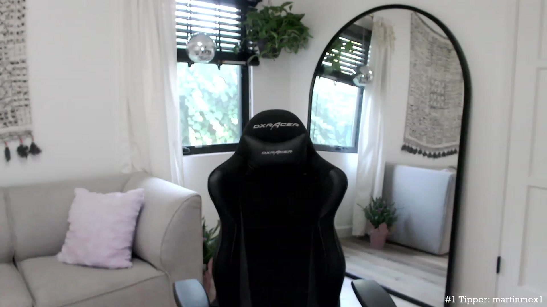 Gallery image thumbnail from Marie's myfreecams stream on, 05/13/2023, 02:19 image 15 of 20