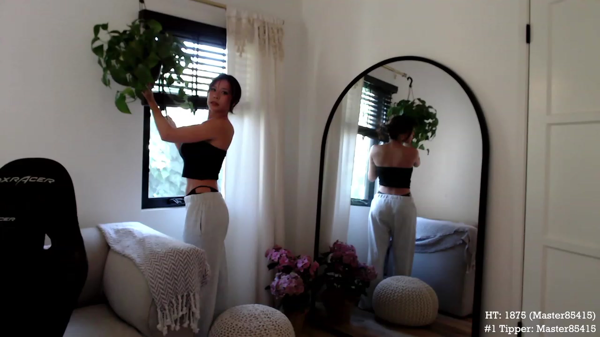 Gallery image thumbnail from Marie's myfreecams stream on, 07/07/2023, 01:27 image 10 of 20