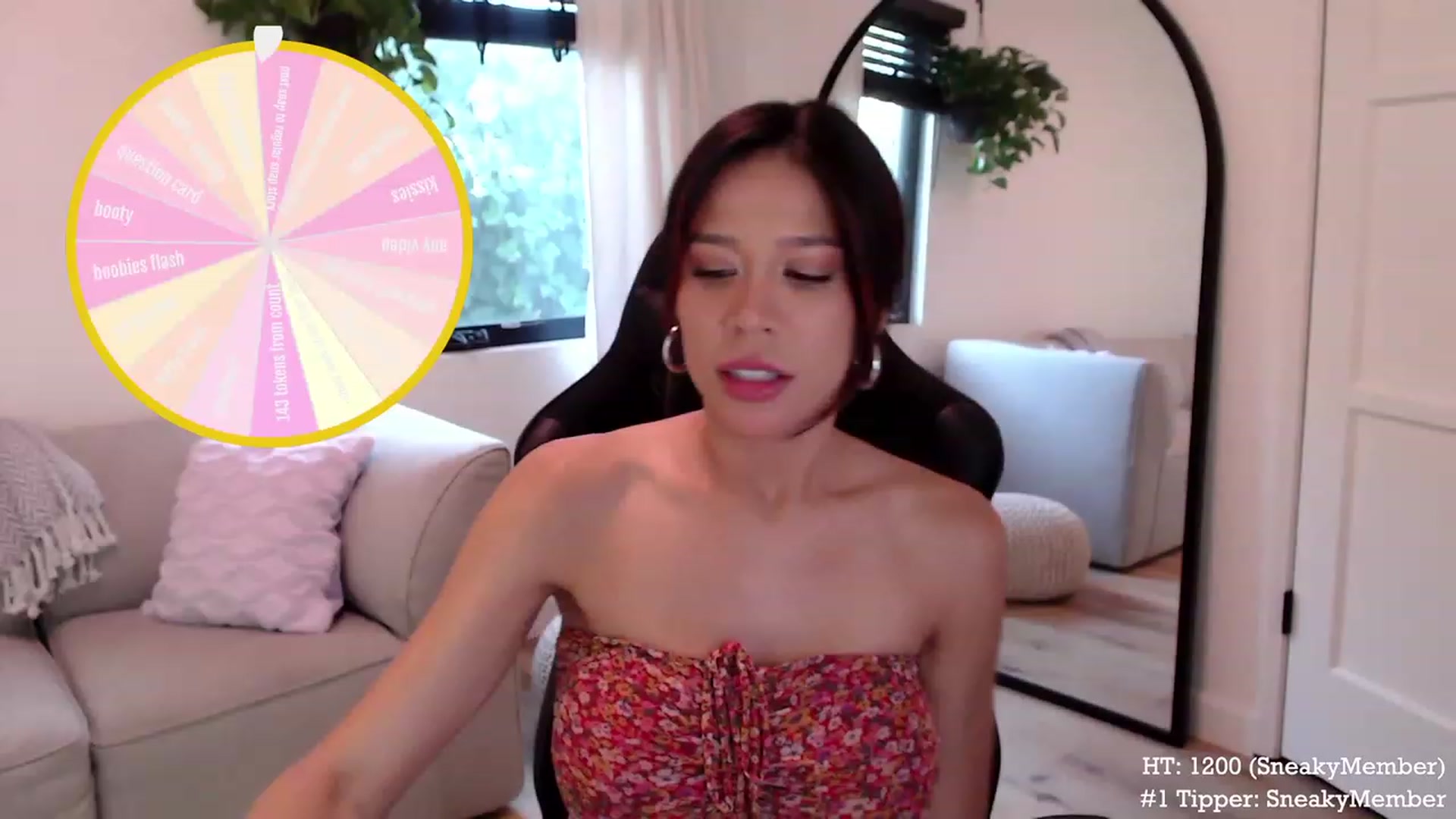 Gallery image thumbnail from Marie's myfreecams stream on, 08/22/2023, 03:01 image 9 of 20