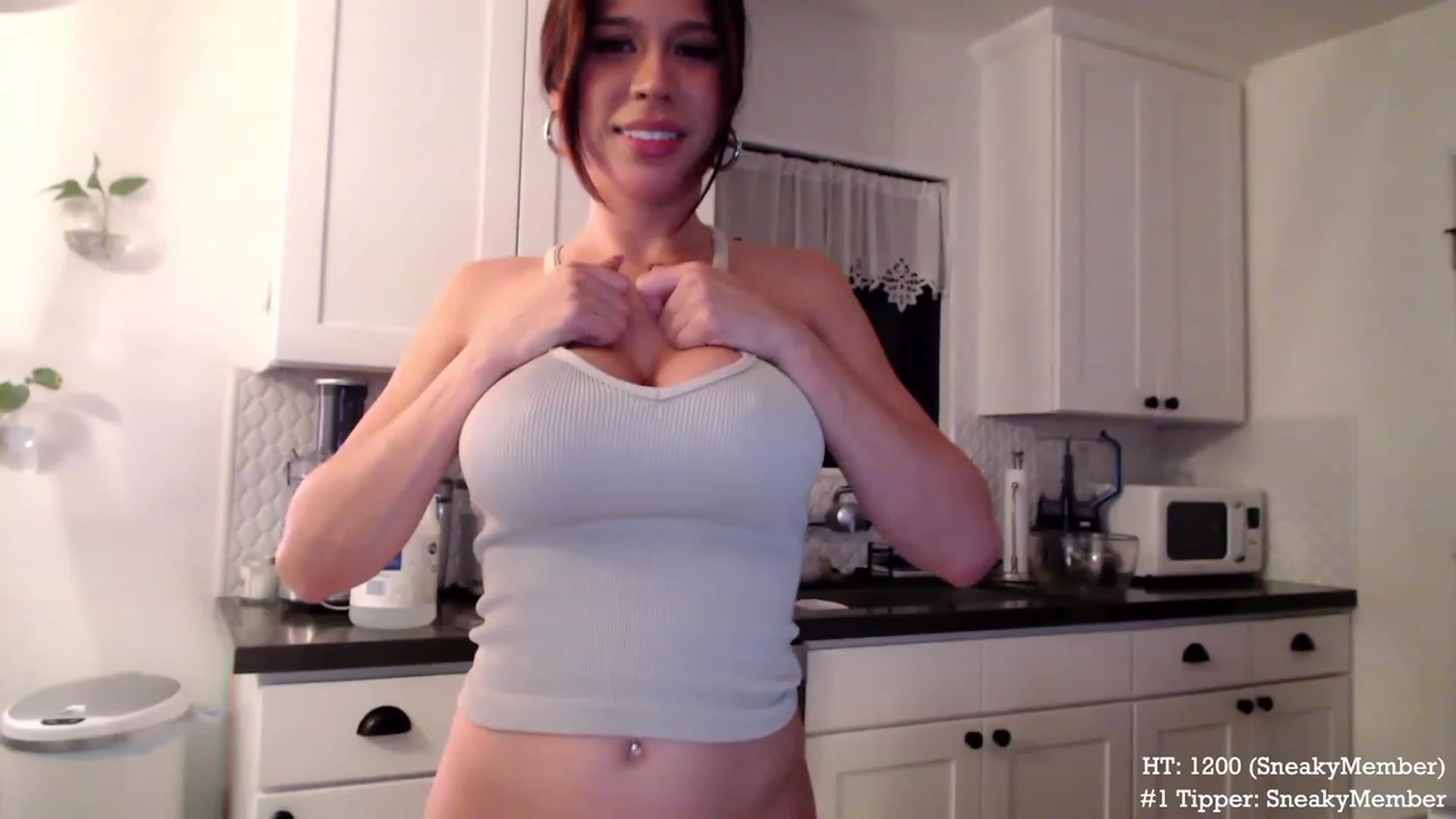 Gallery image thumbnail from Marie's myfreecams stream on, 09/20/2023, 05:03 image 13 of 20