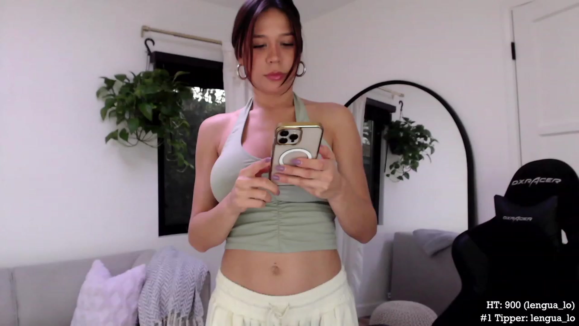 Gallery image thumbnail from Marie's myfreecams stream on, 09/29/2023, 02:49 image 7 of 20