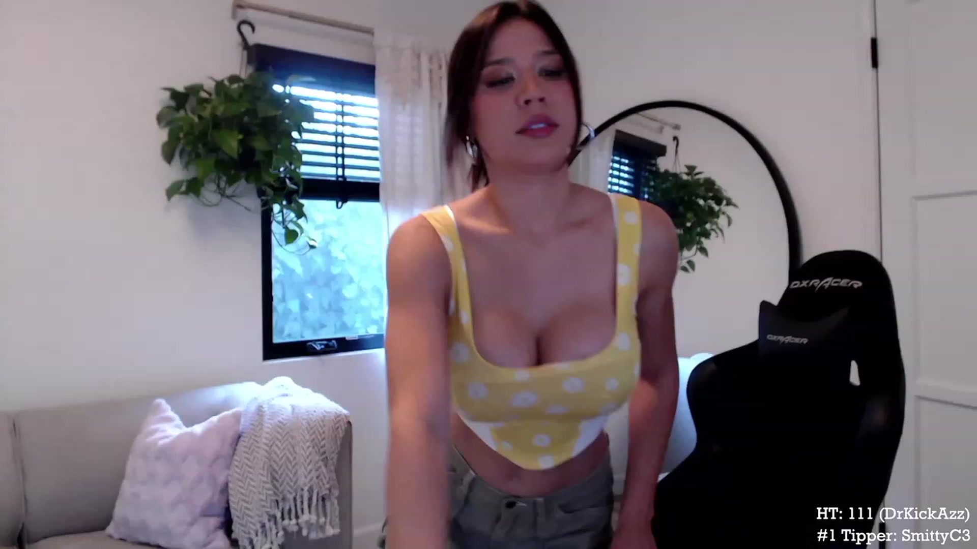 Gallery image thumbnail from Marie's myfreecams stream on, 09/30/2023, 01:06 image 13 of 20