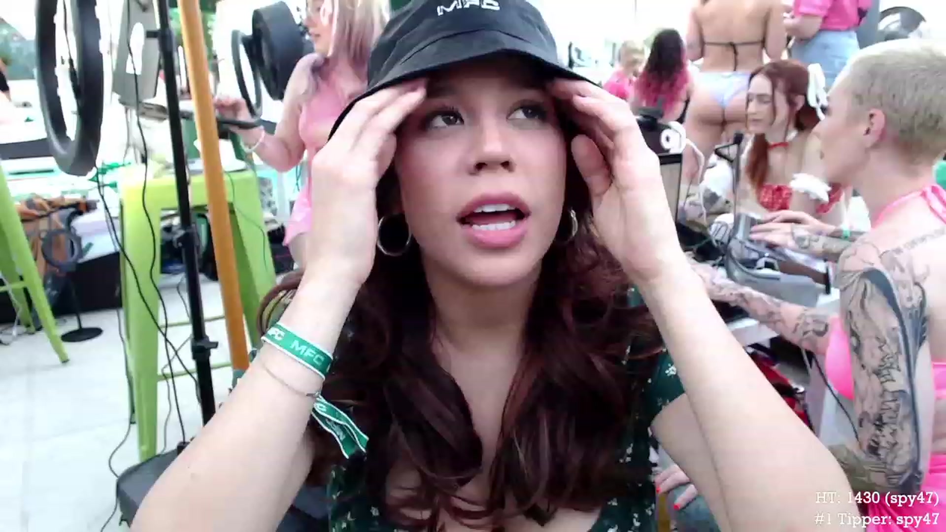 Gallery image thumbnail from Marie's myfreecams stream on, 10/11/2023, 01:03 image 12 of 20