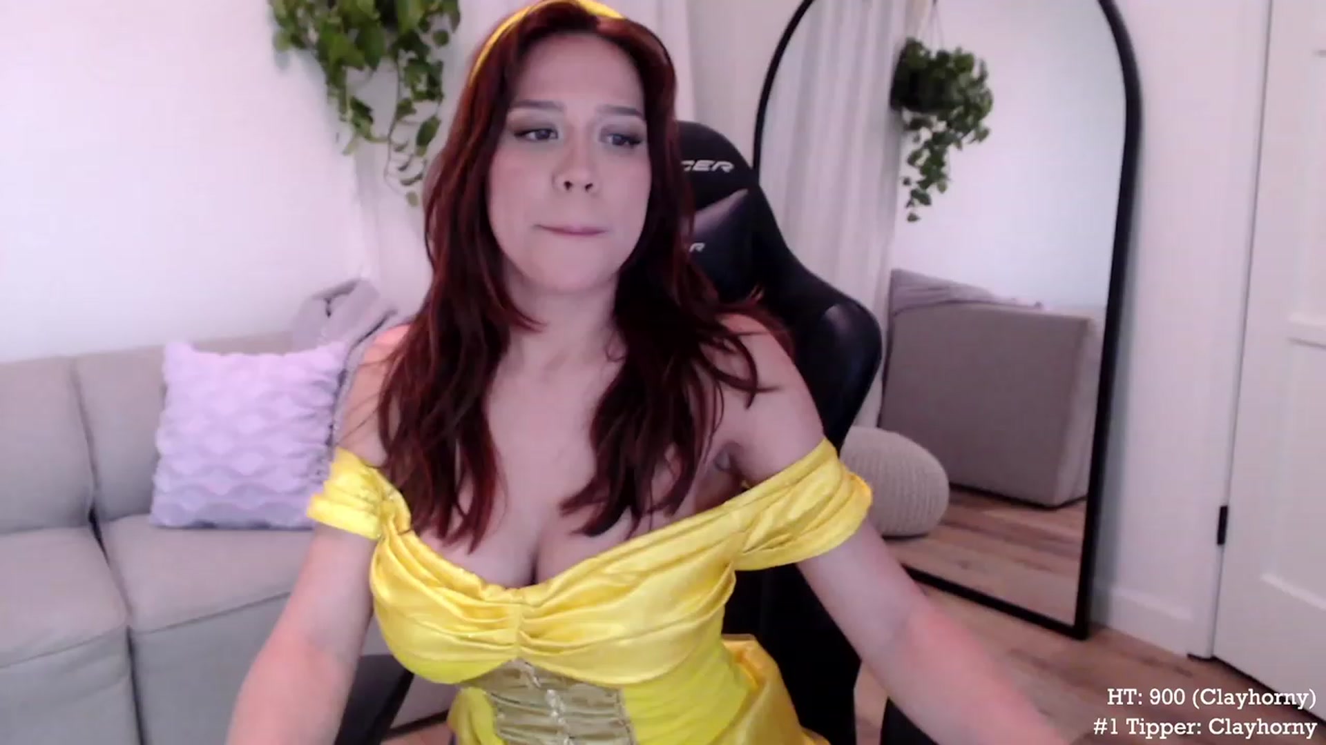 Gallery image thumbnail from Marie's myfreecams stream on, 10/24/2023, 02:17 image 19 of 20