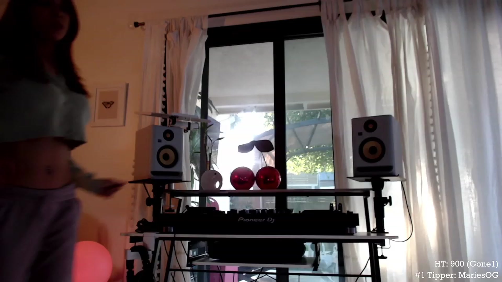 Gallery image thumbnail from Marie's myfreecams stream on, 11/11/2023, 24:52 image 1 of 20