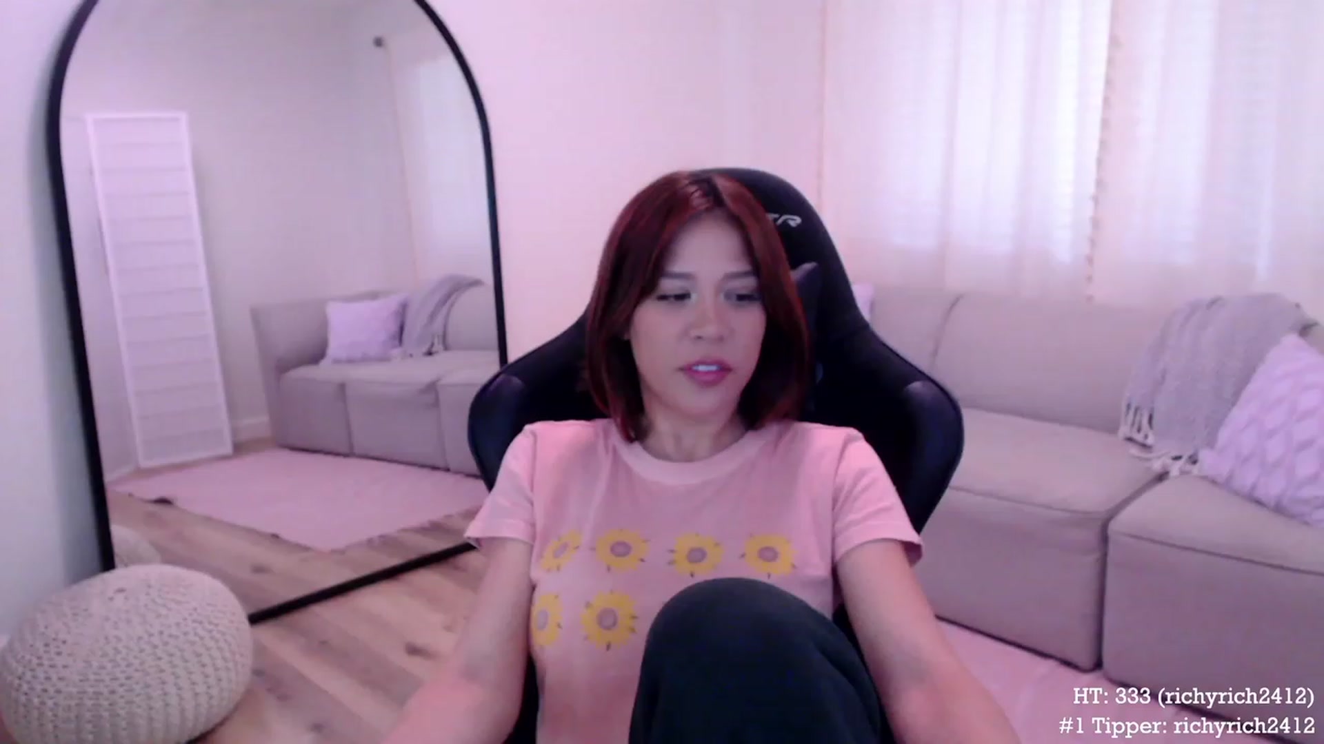 Gallery image thumbnail from Marie's myfreecams stream on, 11/15/2023, 22:07 image 12 of 20