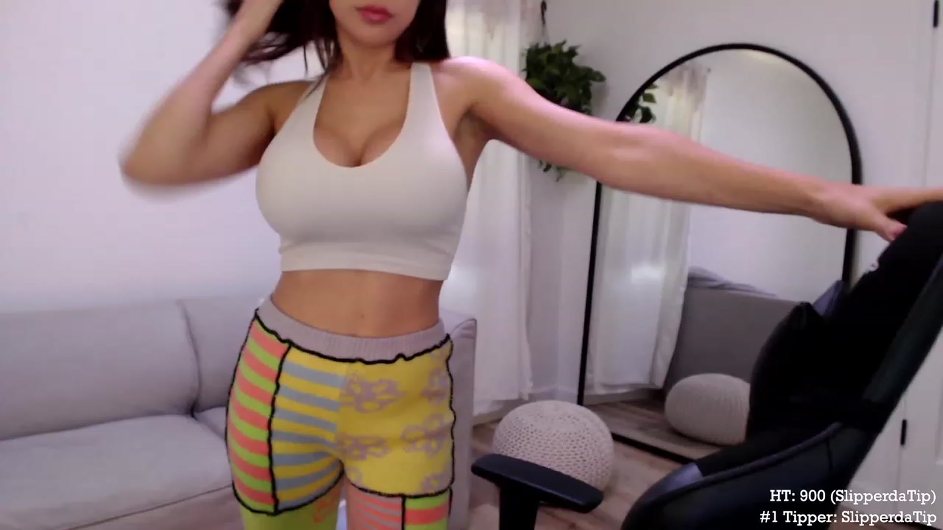 Gallery image thumbnail from Marie's myfreecams stream on, 11/20/2023, 23:50 image 16 of 20