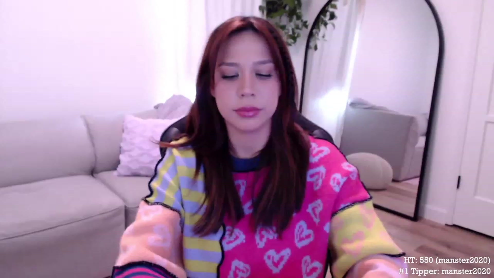 Gallery image thumbnail from Marie's myfreecams stream on, 11/20/2023, 23:50 image 7 of 20