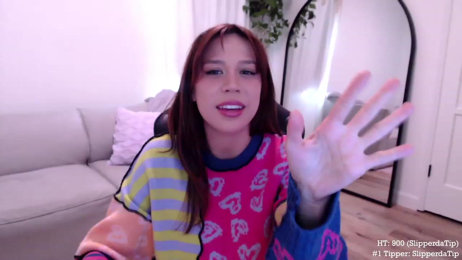 Gallery image thumbnail from Marie's myfreecams stream on, 11/20/2023, 23:50 image 10 of 20