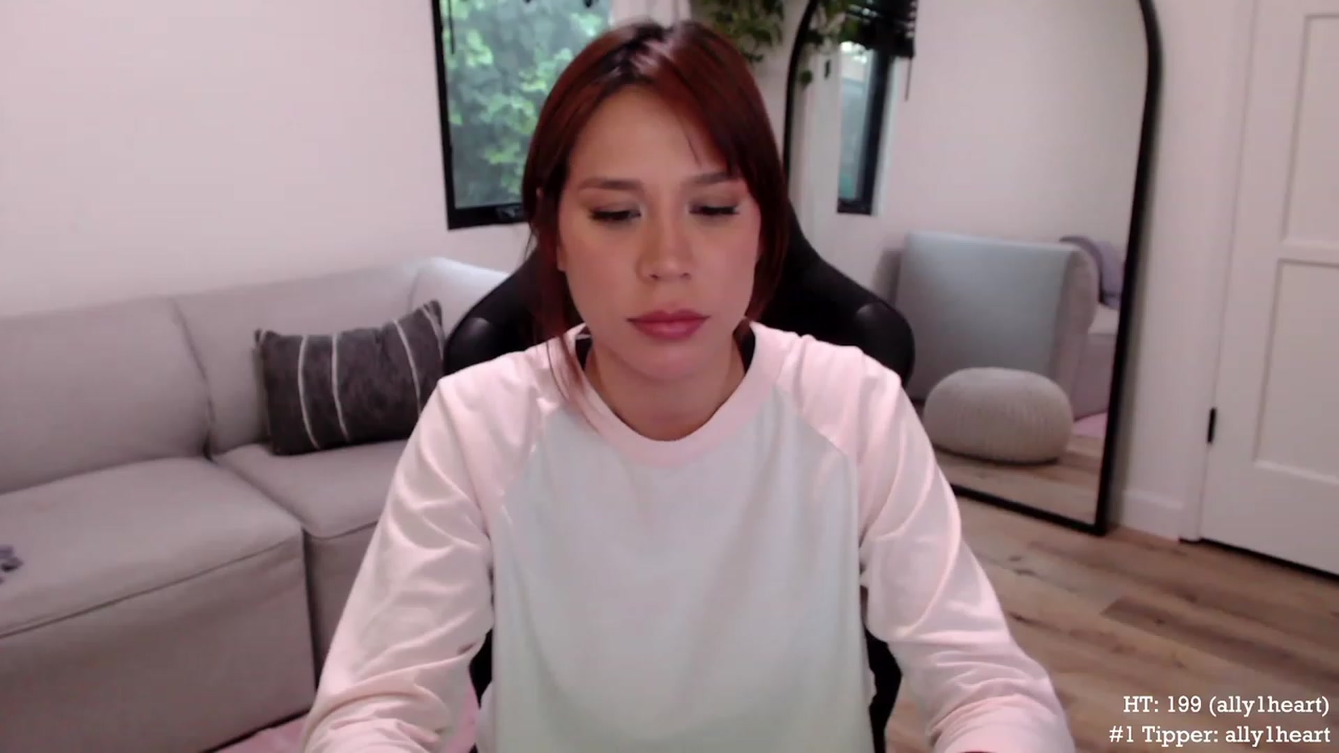 Gallery image thumbnail from Marie's myfreecams stream on, 12/06/2023, 01:01 image 9 of 20