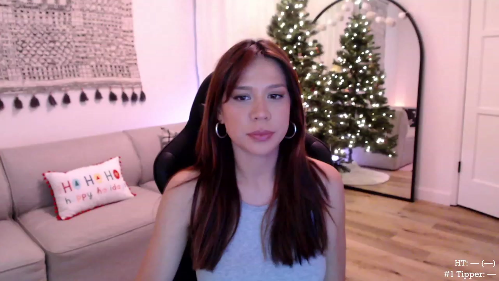 Gallery image thumbnail from Marie's myfreecams stream on, 12/08/2023, 03:57 image 1 of 20