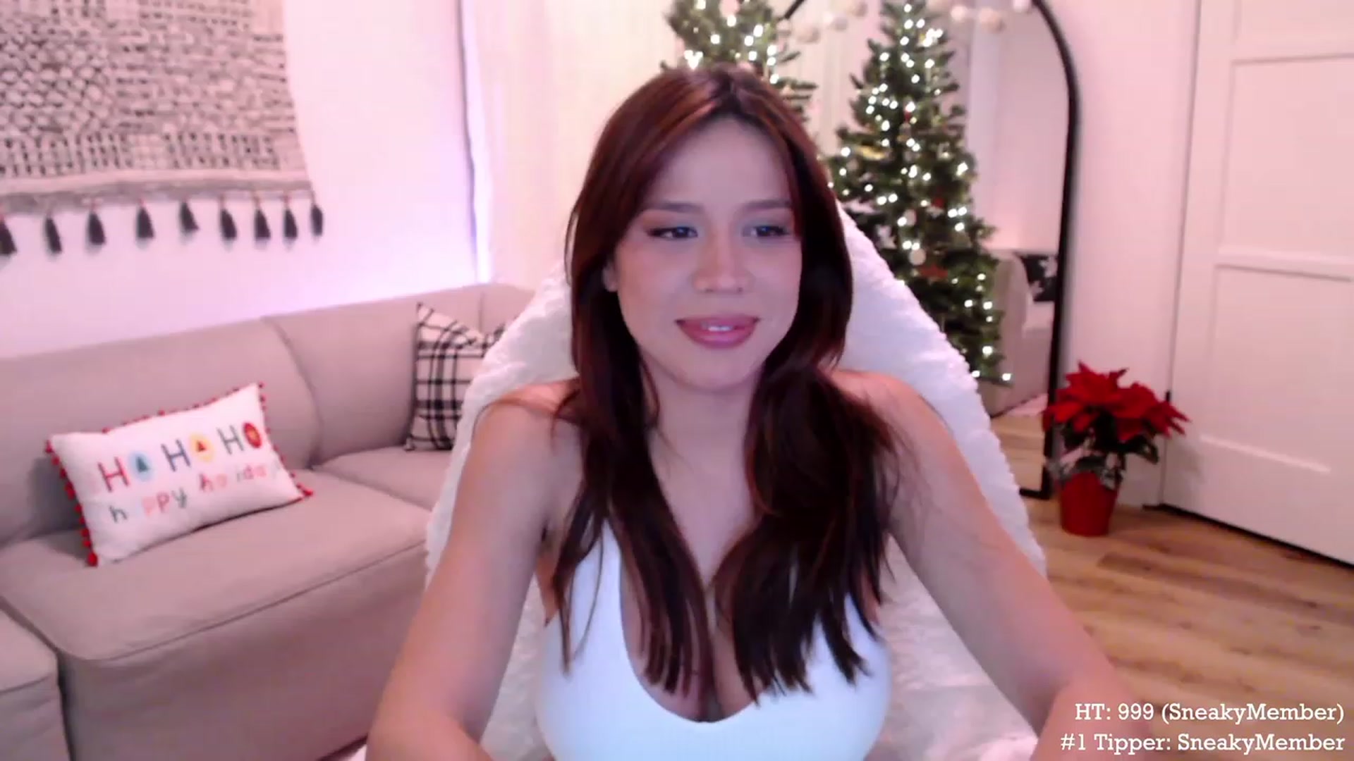 Gallery image thumbnail from Marie's myfreecams stream on, 12/14/2023, 04:09 image 18 of 20