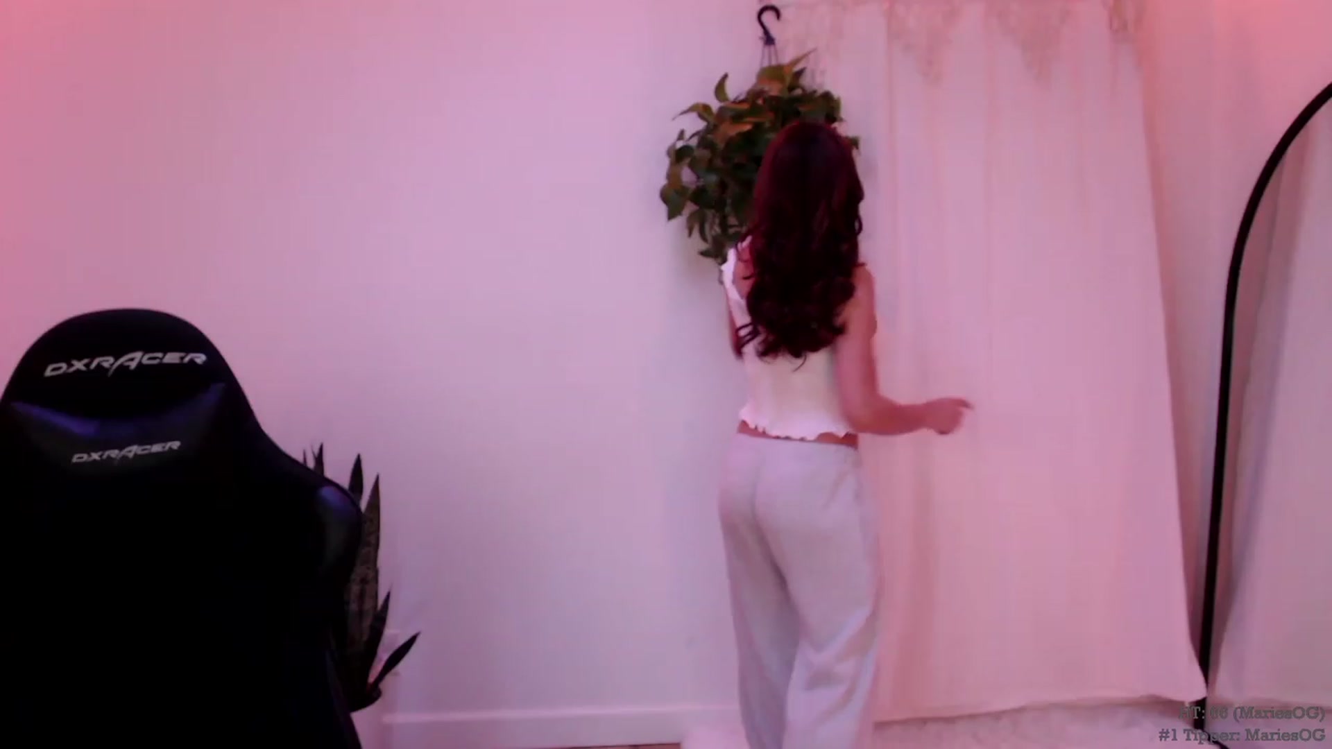 Gallery image thumbnail from Marie's myfreecams stream on, 03/09/2024, 02:23 image 5 of 20