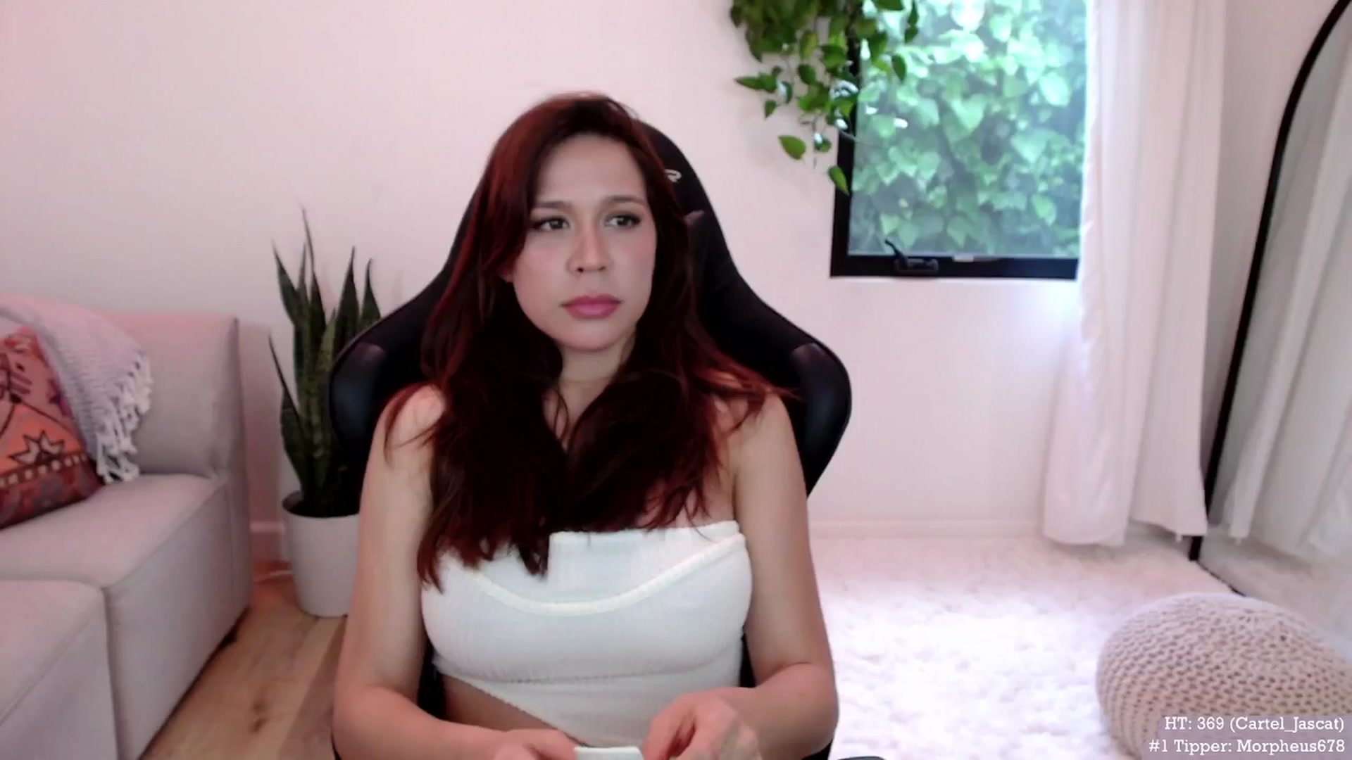 Gallery image thumbnail from Marie's myfreecams stream on, 04/25/2024, 01:58 image 5 of 20