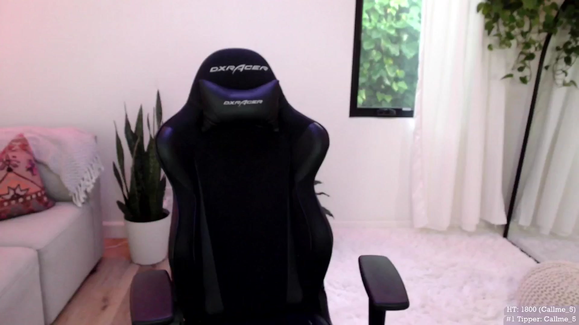 Gallery image thumbnail from Marie's myfreecams stream on, 05/03/2024, 04:07 image 7 of 20