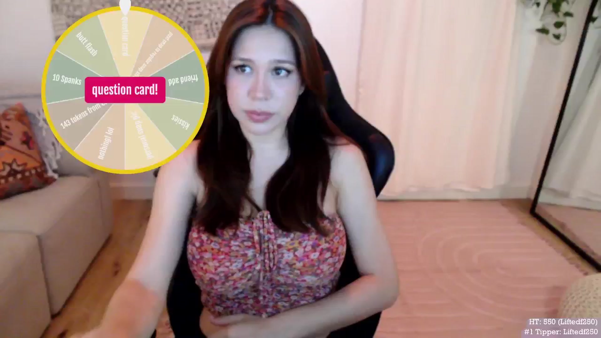 Gallery image thumbnail from Marie's myfreecams stream on, 05/09/2024, 04:07 image 9 of 20