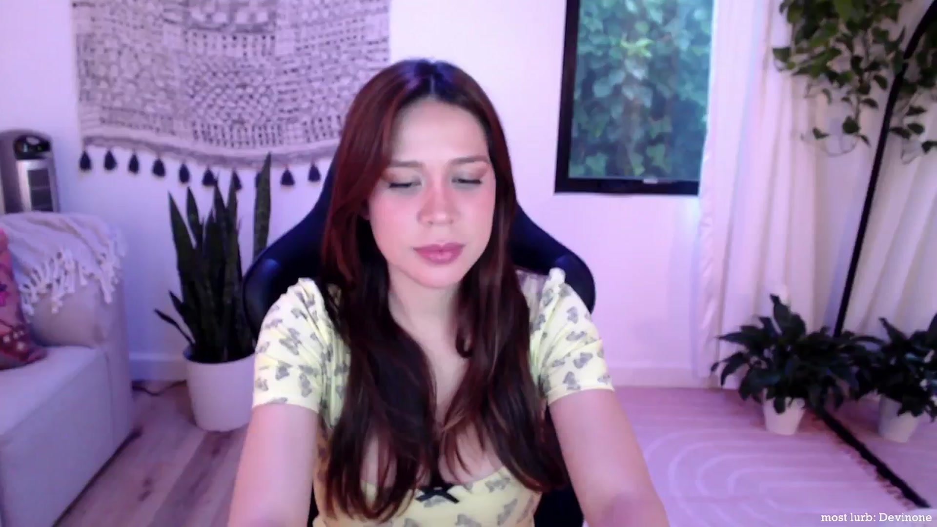 Gallery image thumbnail from Marie's myfreecams stream on, 06/07/2024, 04:07 image 9 of 20