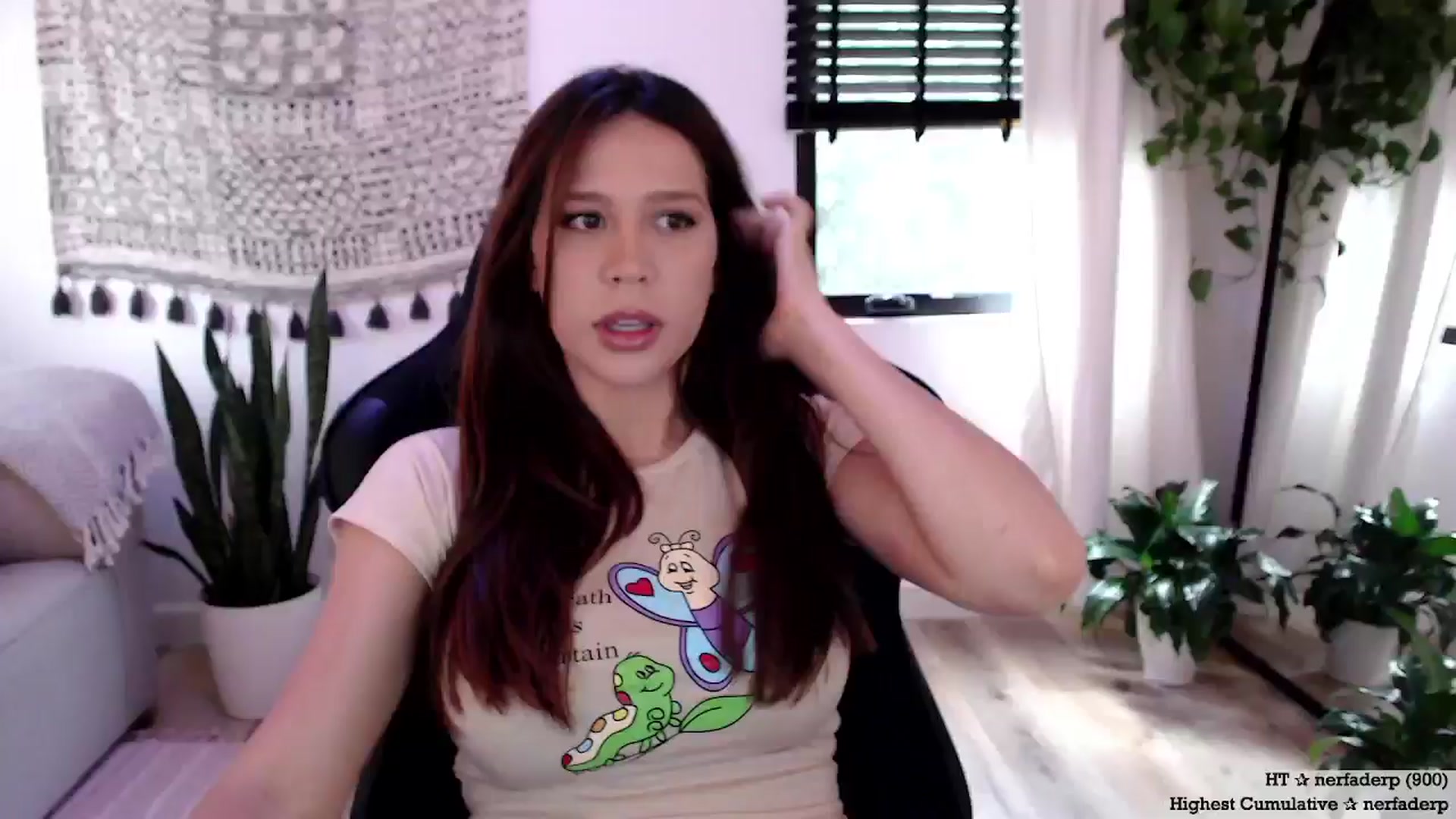 Gallery image thumbnail from Marie's myfreecams stream on, 07/17/2024, 19:30 image 4 of 20