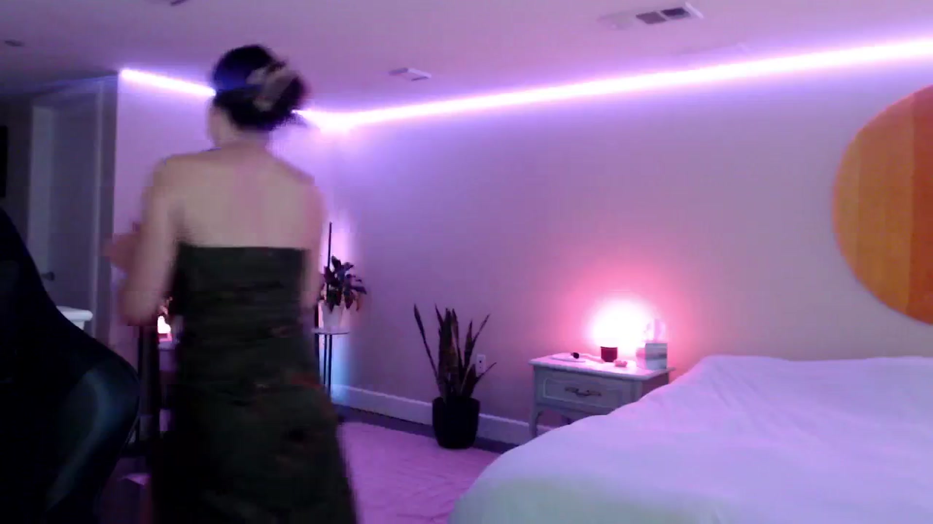 Gallery image thumbnail from Marie's myfreecams stream on, 09/27/2024, 23:40 image 7 of 20