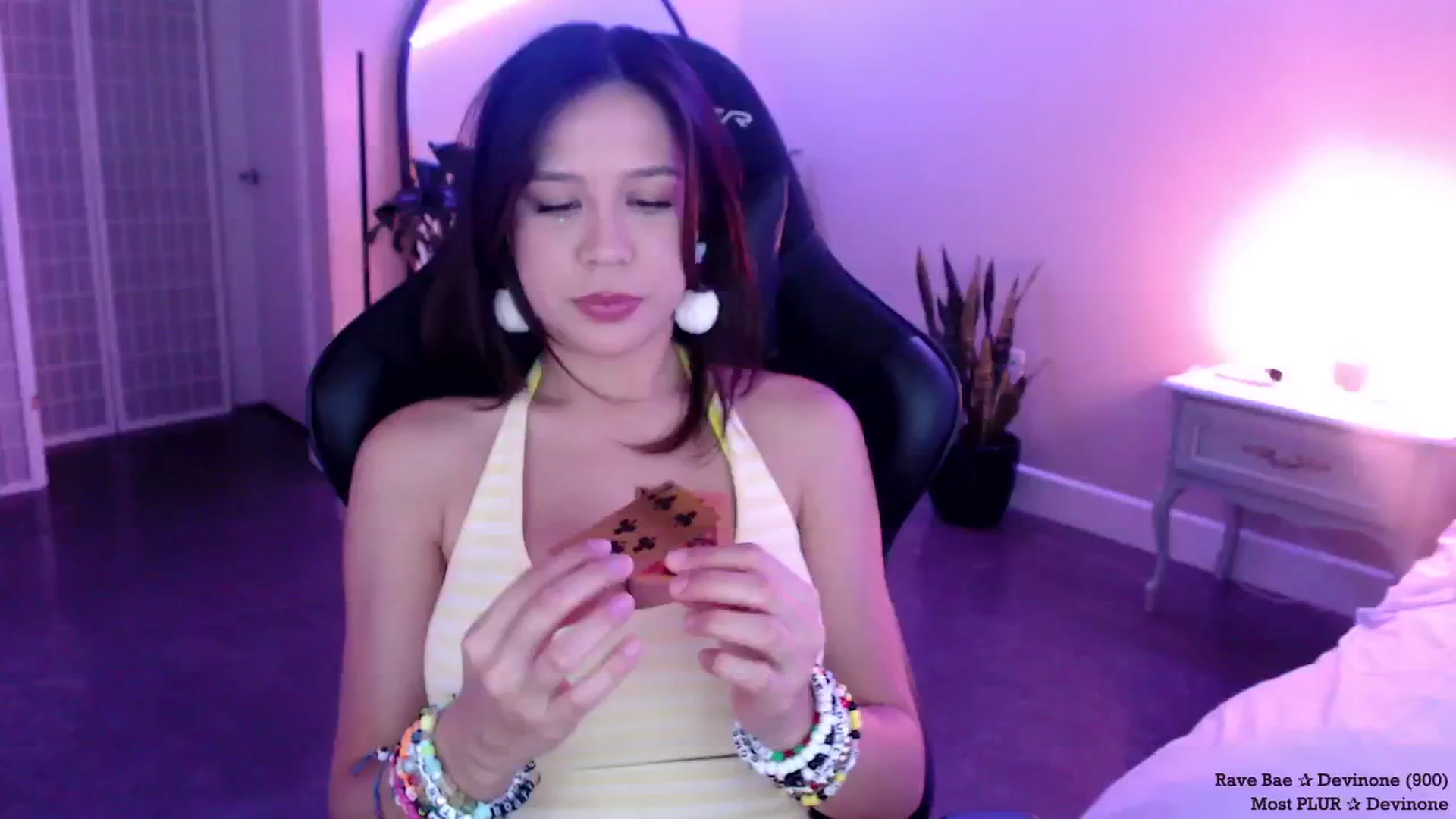 Gallery image thumbnail from Marie's myfreecams stream on, 10/05/2024, 02:24 image 17 of 20