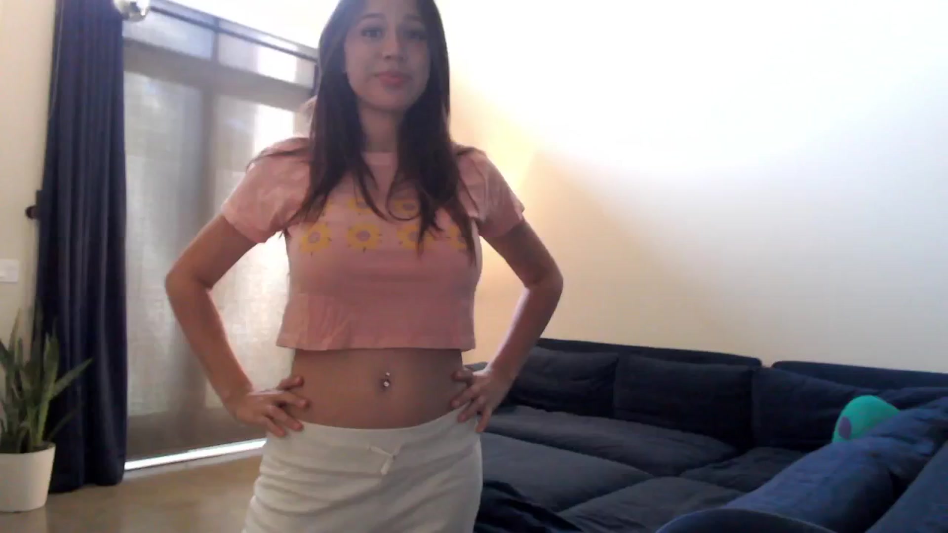 Gallery image thumbnail from Marie's myfreecams stream on, 11/12/2024, 21:14 image 13 of 20