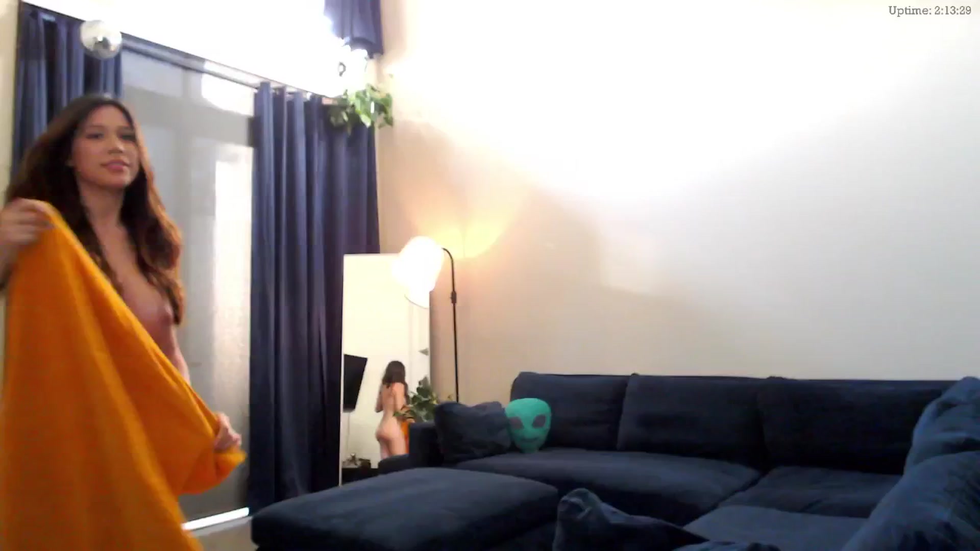 Gallery image thumbnail from Marie's myfreecams stream on, 11/15/2024, 24:08 image 17 of 20
