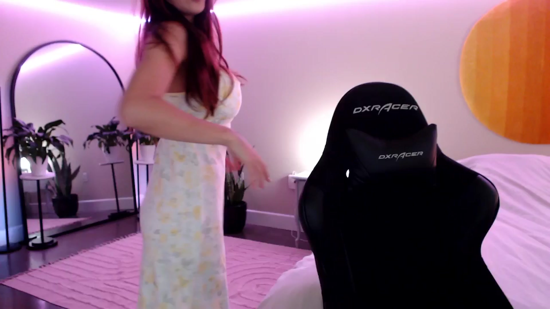 Gallery image thumbnail from Marie's myfreecams stream on, 12/05/2024, 23:20 image 10 of 20