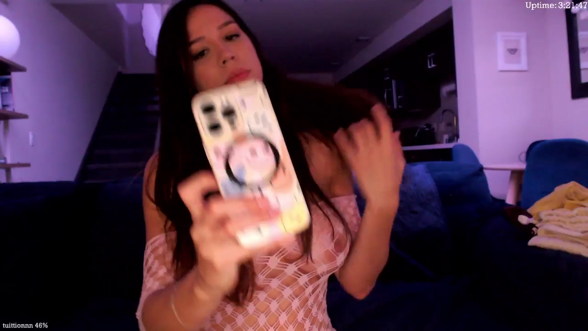 Gallery image thumbnail from Marie's myfreecams stream on, 12/27/2024, 06:17 image 18 of 20