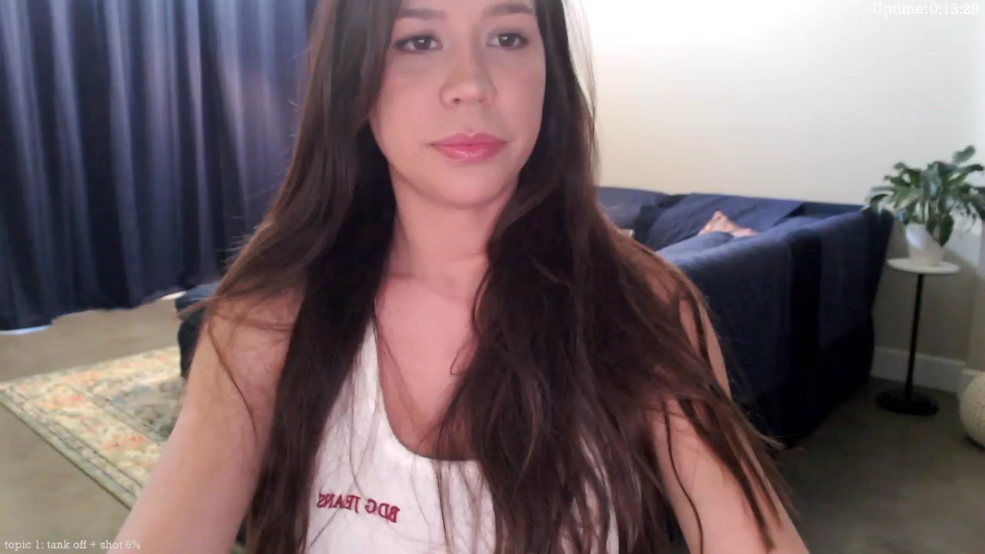Gallery image thumbnail from Marie's myfreecams stream on, 01/18/2025, 24:00 image 16 of 20