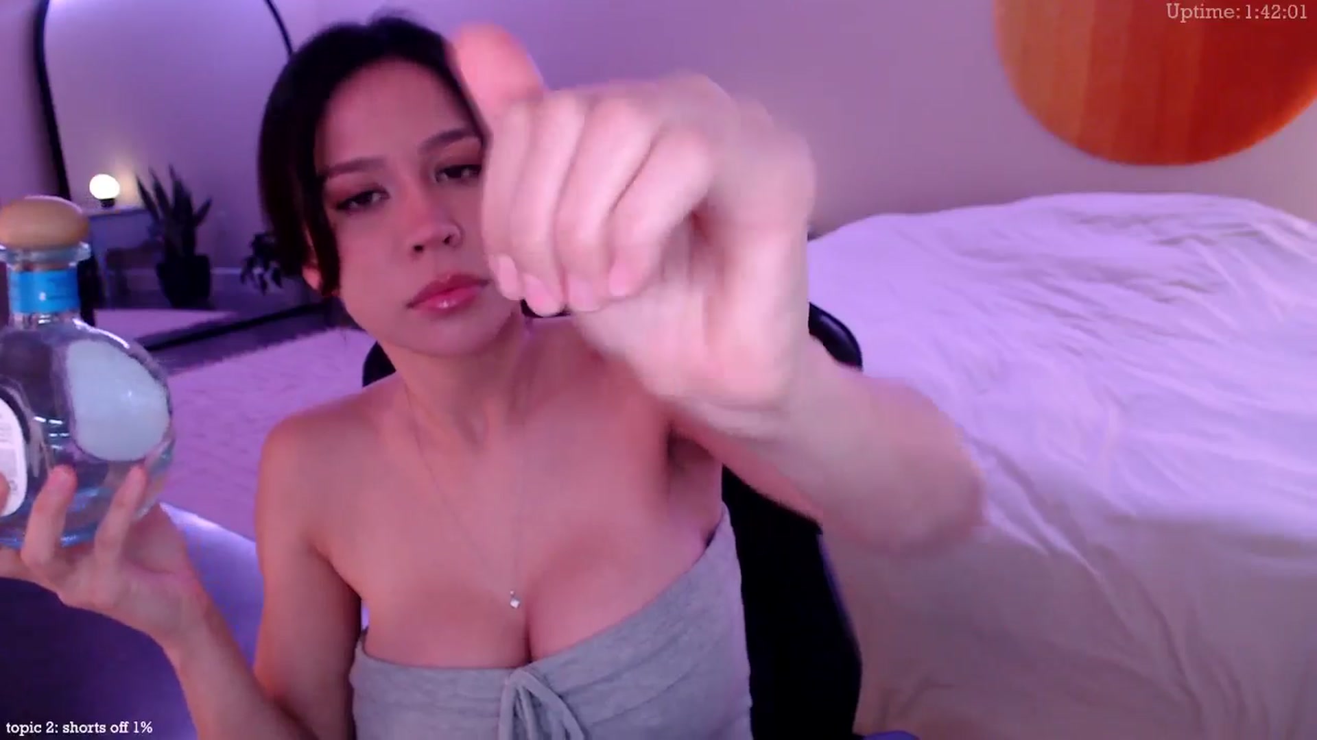Gallery image thumbnail from Marie's myfreecams stream on, 01/25/2025, 01:07 image 10 of 20