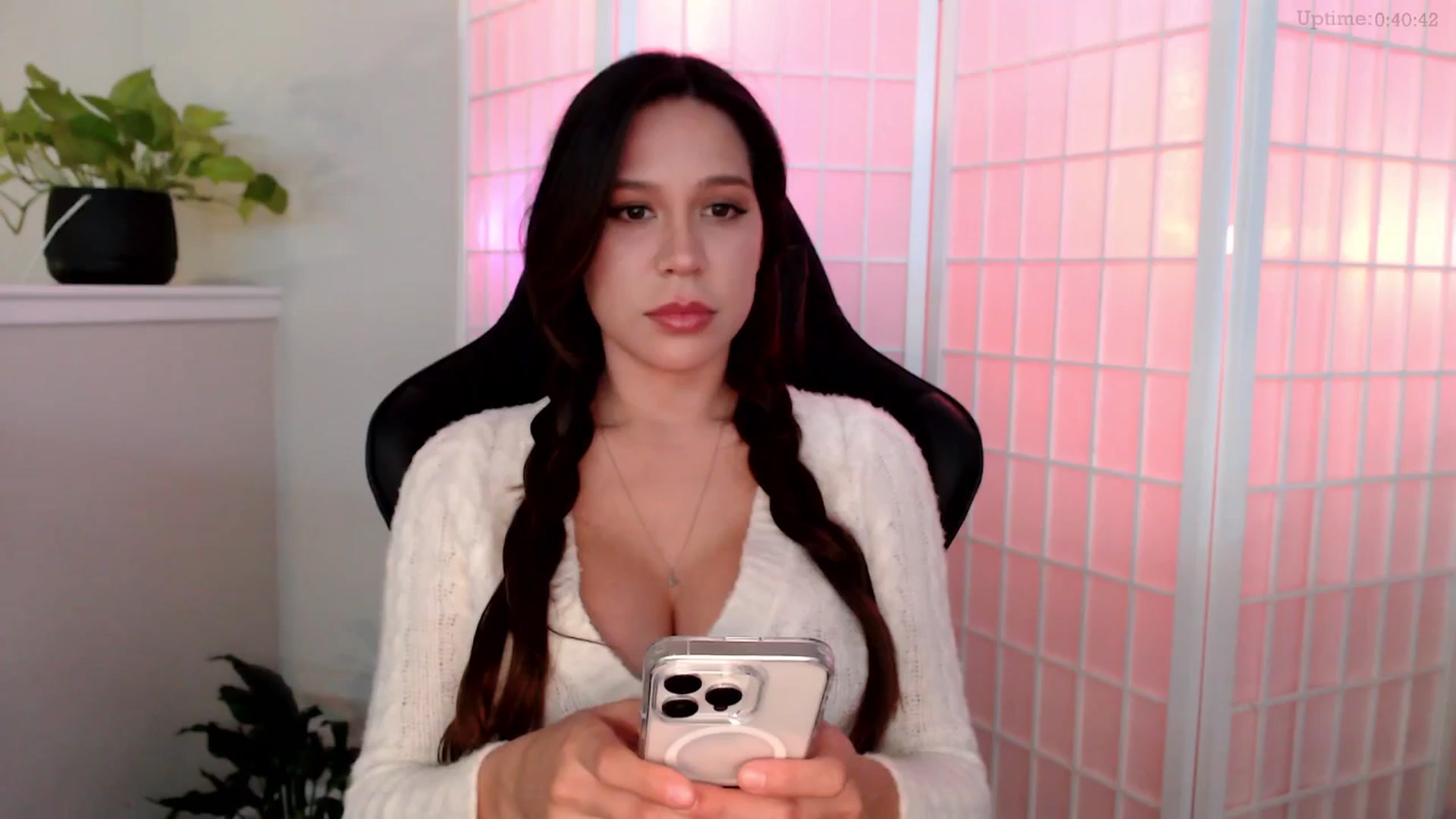 Gallery image thumbnail from Marie's myfreecams stream on, 02/22/2025, 01:44 image 5 of 20