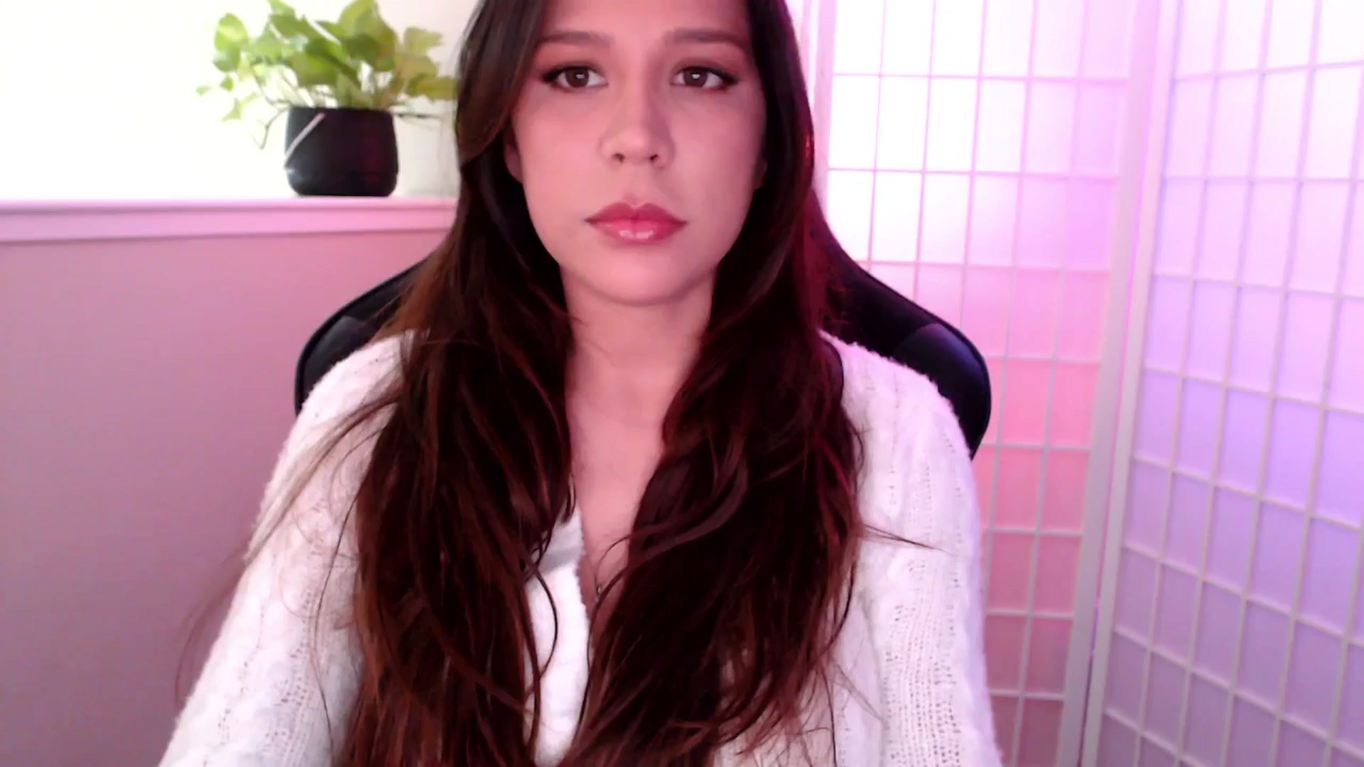Gallery image thumbnail from Marie's myfreecams stream on, 02/22/2025, 01:44 image 1 of 20