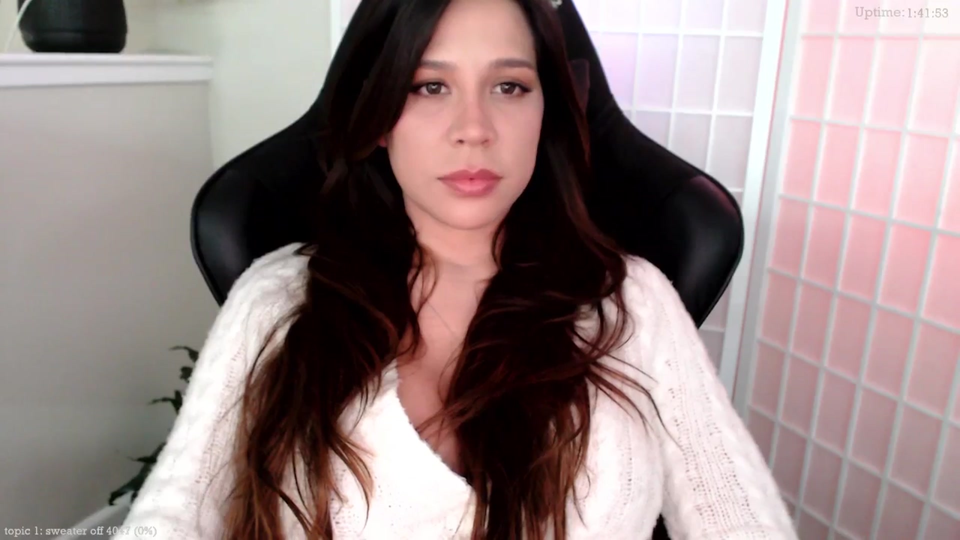 Gallery image thumbnail from Marie's myfreecams stream on, 02/22/2025, 01:44 image 11 of 20