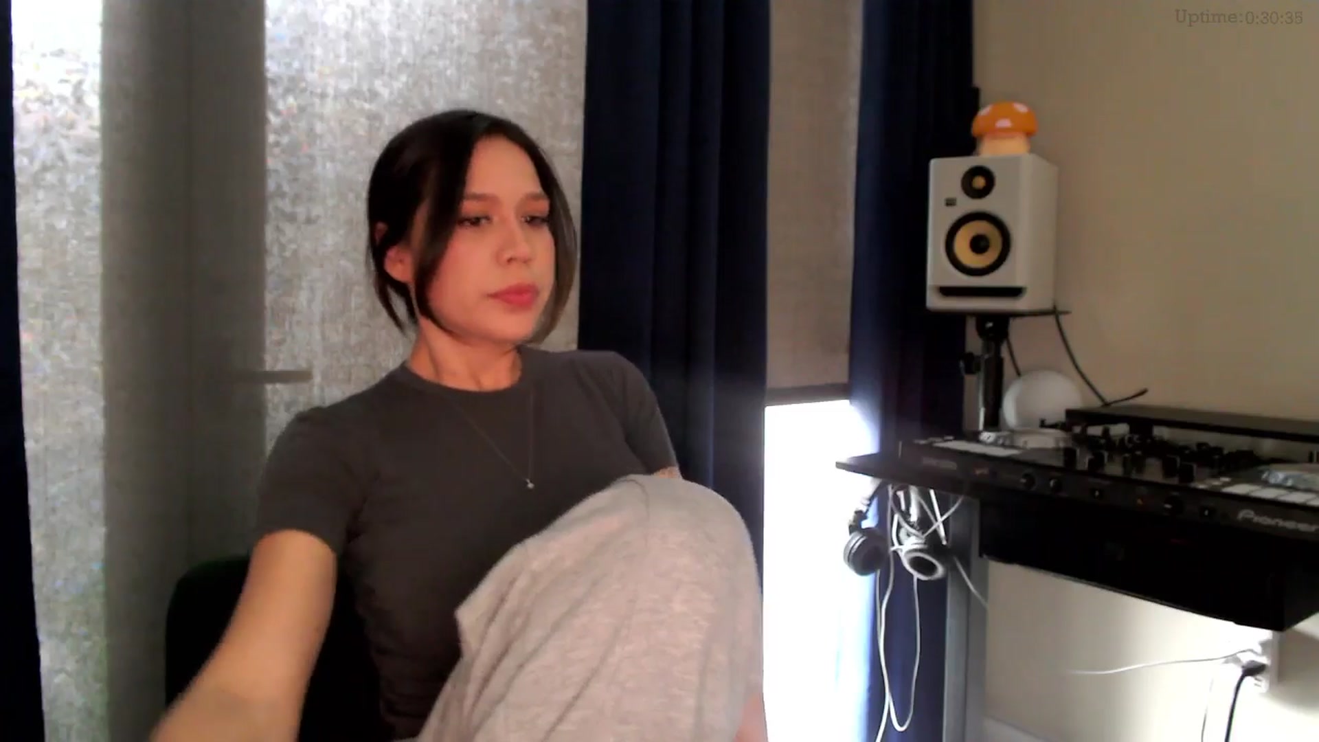 Gallery image thumbnail from Marie's myfreecams stream on, 03/12/2025, 24:02 image 9 of 20