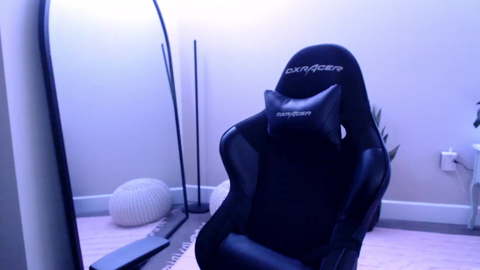 Gallery image thumbnail from Marie's myfreecams stream on, 05/28/2025, 24:26 image 1 of 20